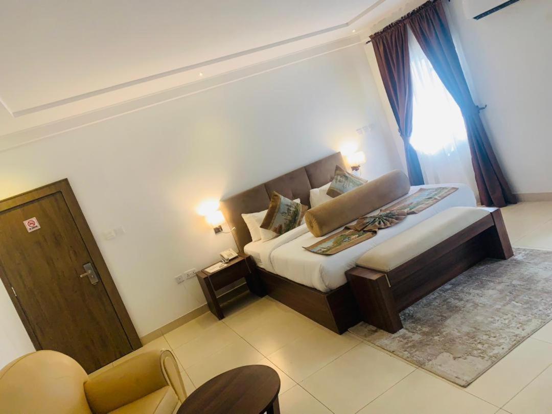 Swiss Pearl Continental Suite Wupa Kültér fotó